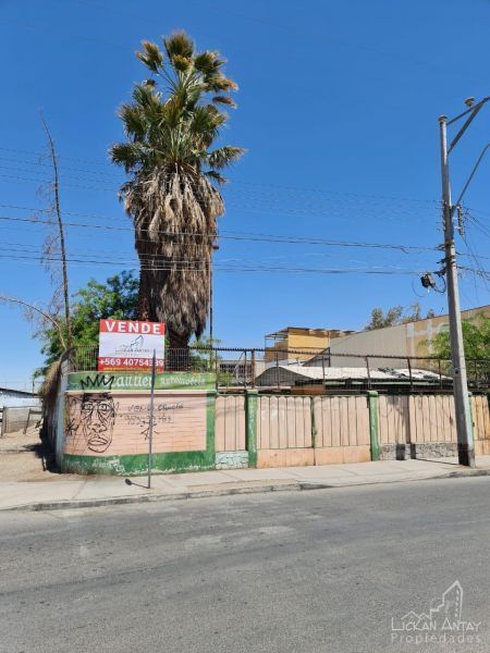 POB. CORVI, CENTRAL, ESQUINA P. AGUIRRE, 6D. 2B. 4E.