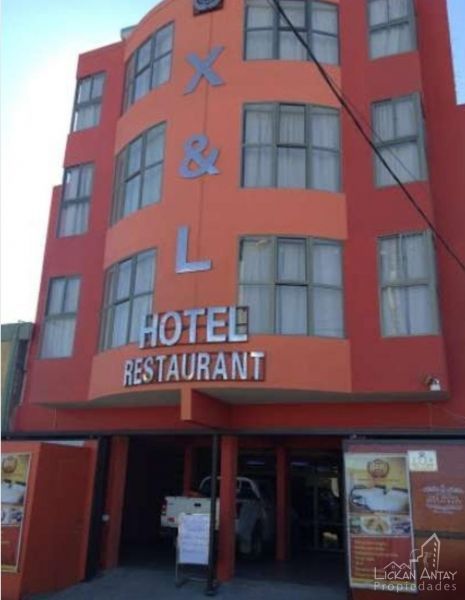 HOTEL EQUIPADO, FUNCIONANDO  30HAB. 30B.  CAP. 55 PERSONAS 